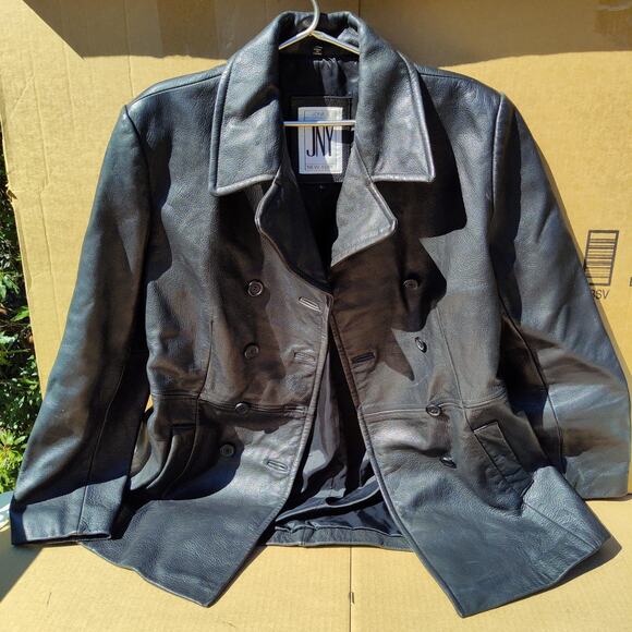 Jones New York Jackets & Blazers - Jones New York Women's Size L Soft Black Genuine Leather Coat Button Down